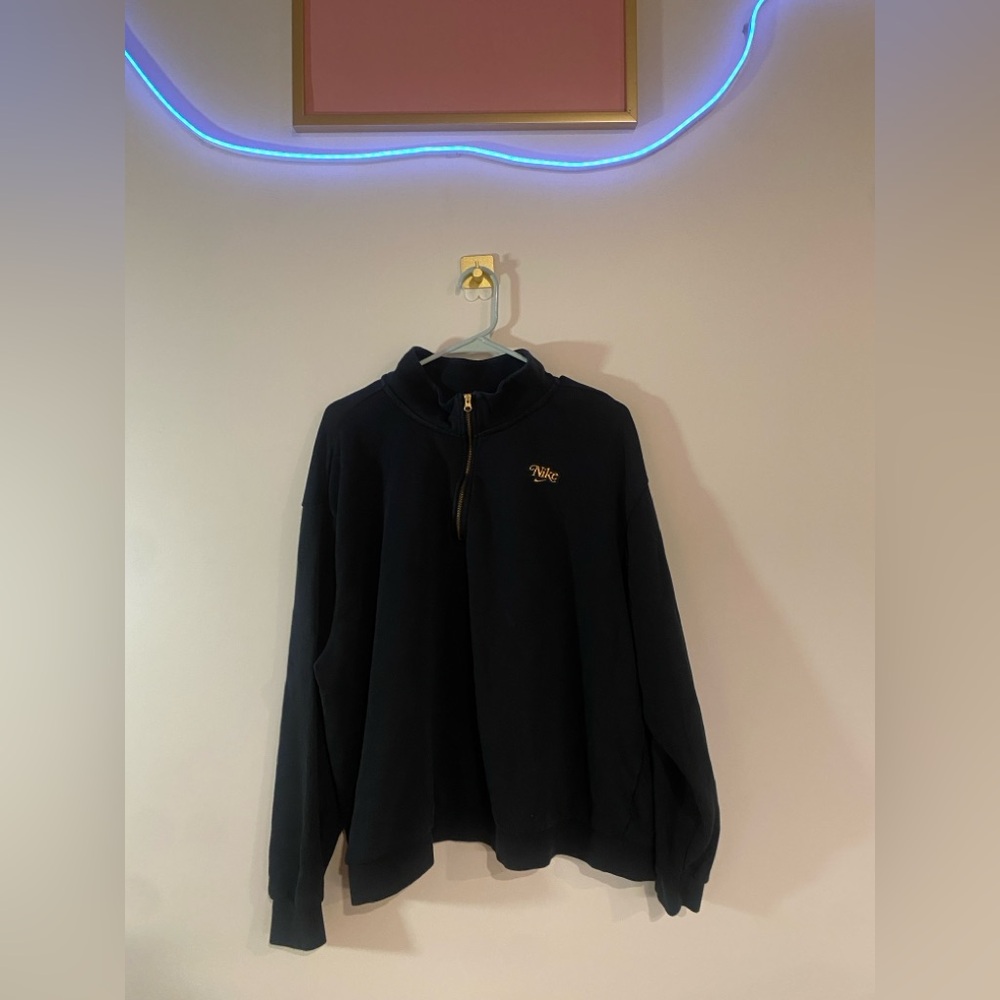 Nike quarter zip with gold accents size 2X